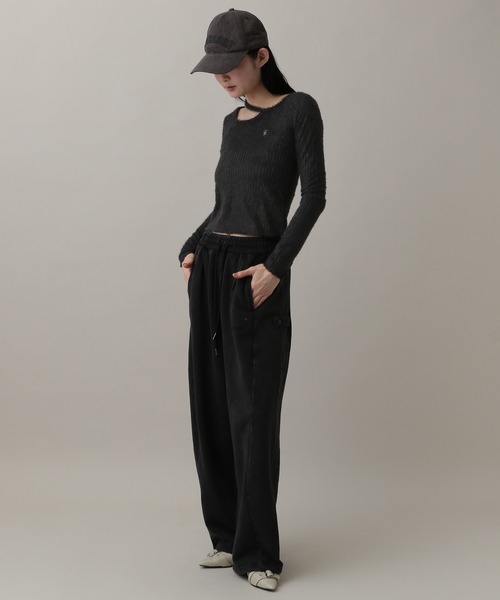 AVANDRESS(アバンドレス )の「AVANDRESS/FUZZ HOLE ロングスリーブ(Tシャツ/カットソー・レディース・チャコール/ブラック・SMALL)」の15枚目の写真