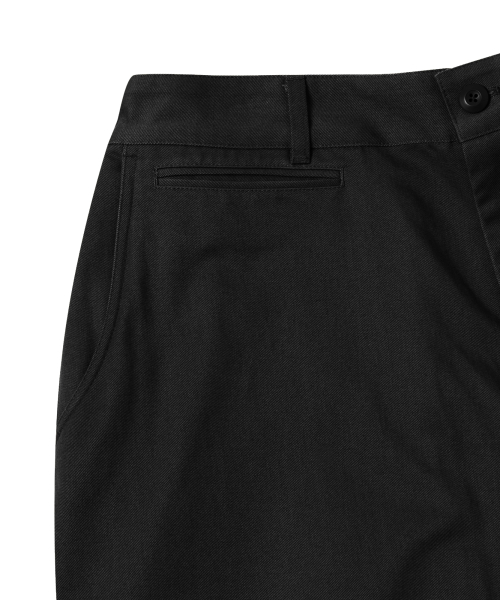 KANEITEI(カネイテイ)の「WIDE CHINO TROUSERS (BLACK)(その他パンツ・レディース・その他・MEDIUM/LARGE)」の4枚目の写真