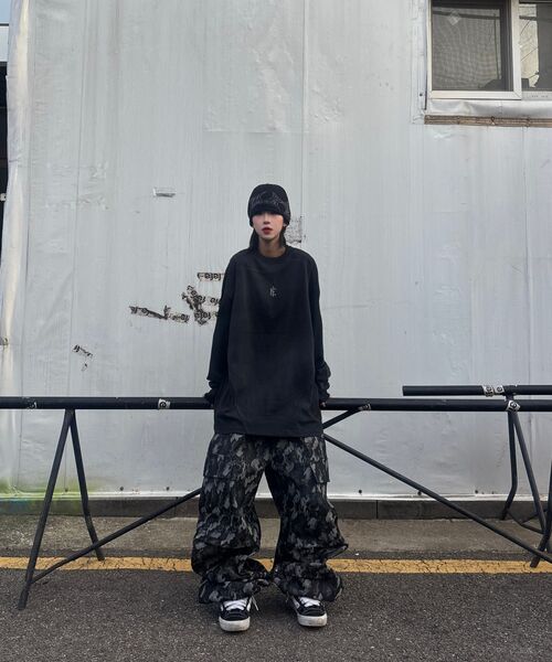 INEXCIS(イネクシス)の「スプラッター ロングスリーブ (ブラック)(Tシャツ/カットソー・メンズ・ブラック・FREE)」の10枚目の写真
