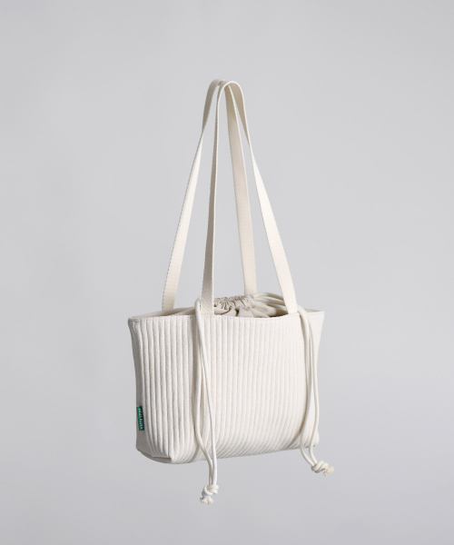 GREEN STUFF(グリーンスタッフ)の「boat string bag 66 corduroy canvas - ivory S(エコバッグ/サブバッグ・レディース・その他・FREE)」の2枚目の写真
