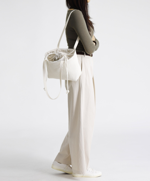 GREEN STUFF(グリーンスタッフ)の「boat string bag 66 corduroy canvas - ivory S(エコバッグ/サブバッグ・レディース・その他・FREE)」の7枚目の写真