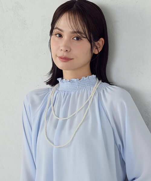 COMME CA ISM（コムサイズム）の「【宮城舞さん着用】ロングネックレス（ネックレス・レディース・シルバー/オフホワイト・FREE）」の4枚目の写真