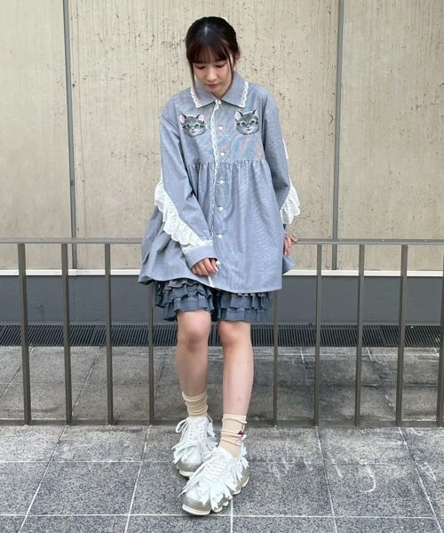 Candy Stripper（キャンディストリッパー）の「TINY CAT SHIRT ワンピース（シャツワンピース・レディース・ブラック/ライトブルー・FREE）」の16枚目の写真