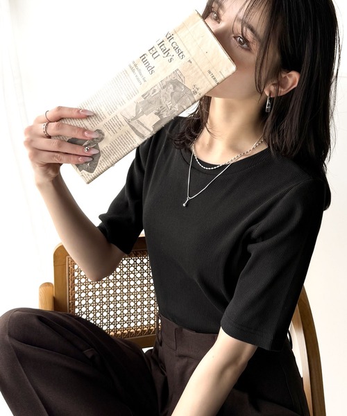 classicalelf（クラシカルエルフ）の「さりげなく華奢見せで大人の魅力アップ。5分袖ストレッチリブコンパクトトップス（Tシャツ/カットソー・レディース・オフホワイト/ブラウン/アイボリー/ブラック・X-LARGE/SMALL/MEDIUM/LARGE）」の20枚目の写真