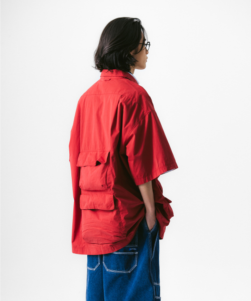 ANGLAN(アングラン)の「Slather Utility Pocket Half Shirt - Red(シャツ/ブラウス・メンズ・その他・ONE SIZE)」の3枚目の写真