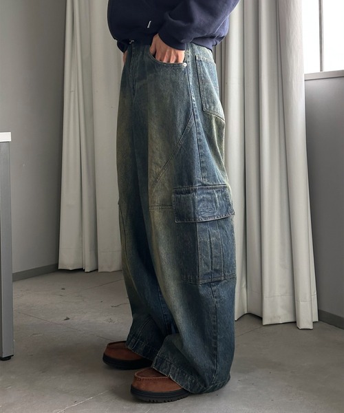 Perushu（ペルーシュ）の「WIDE SWITCHING CARGO PANTS／ワイド切り替えカーゴパンツ（その他パンツ・メンズ・その他/インディゴブルー・MEDIUM/LARGE/SMALL）」の3枚目の写真