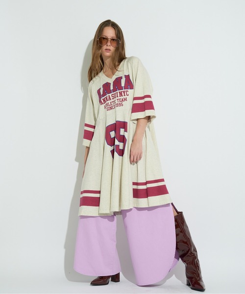ANNA SUI NYC（アナ スイ エヌ ワイ シー）の「スポーツTシャツワンピース（ワンピース・レディース・ホワイト/パープル/ブラック・FREE）」の6枚目の写真