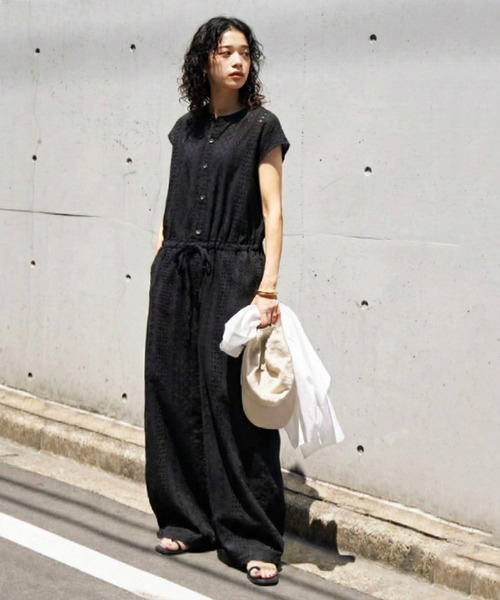 antiqua(アンティカ)の「刺繍 オールインワン(サロペット/オーバーオール・レディース・ブラック/ホワイト・ONESIZE/TL)」の9枚目の写真