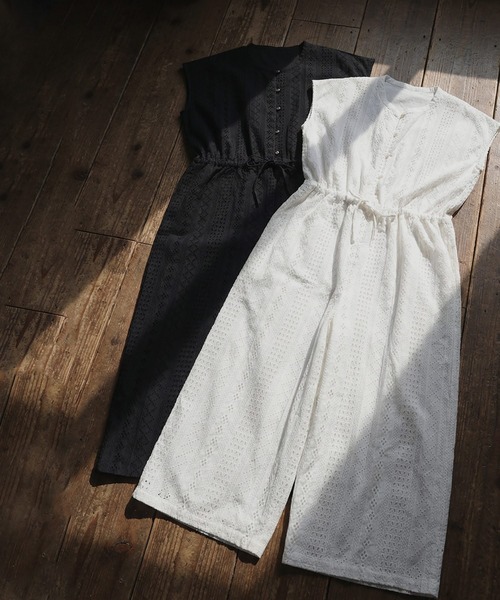 antiqua(アンティカ)の「刺繍 オールインワン(サロペット/オーバーオール・レディース・ブラック/ホワイト・ONESIZE/TL)」の11枚目の写真