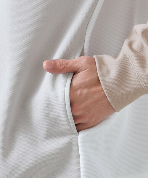 THE SHOP TK （ザ ショップ ティーケー ）の「【大人の為の絶妙バランス】パネル切替パーカ 濯機機OK（パーカー・メンズ・ホワイト系8/ホワイト系7・02/03/04）」の20枚目の写真