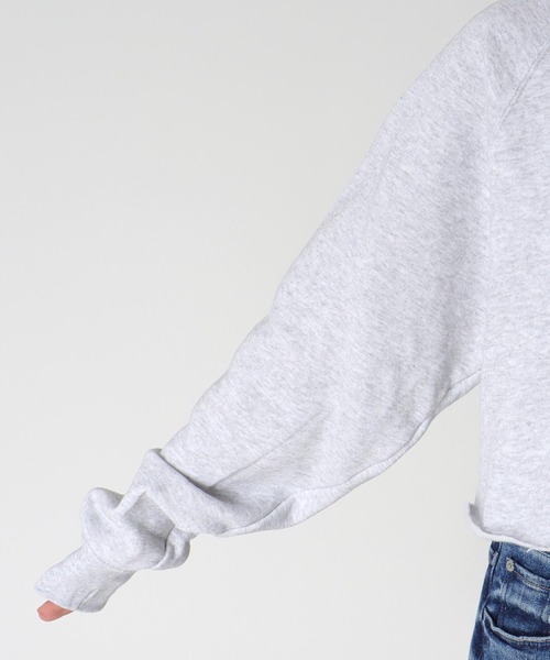 Cepica(セピカ)の「【BLACK SCORE】MIUMIU CATS CROPPED SWEATSHIRTS(Tシャツ/カットソー・レディース・グレー・FREE)」の10枚目の写真
