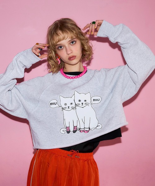 Cepica(セピカ)の「【BLACK SCORE】MIUMIU CATS CROPPED SWEATSHIRTS(Tシャツ/カットソー・レディース・グレー・FREE)」の19枚目の写真