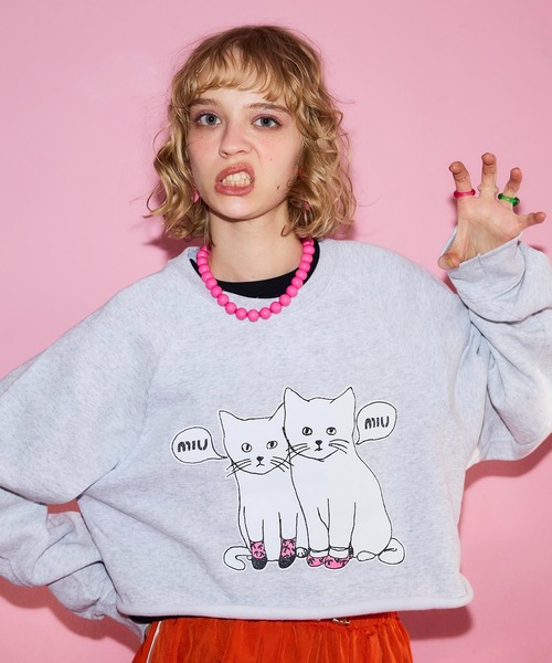 Cepica(セピカ)の「【BLACK SCORE】MIUMIU CATS CROPPED SWEATSHIRTS(Tシャツ/カットソー・レディース・グレー・FREE)」の17枚目の写真