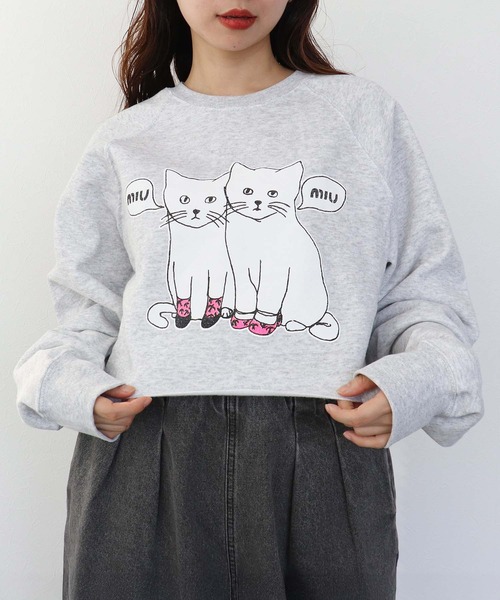 Cepica(セピカ)の「【BLACK SCORE】MIUMIU CATS CROPPED SWEATSHIRTS(Tシャツ/カットソー・レディース・グレー・FREE)」の16枚目の写真