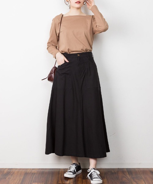 aity(アイティ)の「M-5L コットンスクエアネック無地カットソー 夏服(Tシャツ/カットソー・レディース・ブラック/オフホワイト/グレイッシュベージュ/チャコールグレー/モカ・M~L/4L~5L/LL~3L)」の15枚目の写真