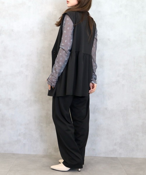 CECIL McBEE(セシルマクビー)の「カットツイルベストxパンツ セットアップ(ワンピース・レディース・ブラック/モカ・MEDIUM/LARGE)」の5枚目の写真