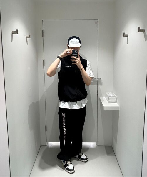 Rest&Recreation（レストアンドレクリエーション）の「WIDE NYLON PANTS - BLACK（その他パンツ・レディース・その他・SMALL/MEDIUM/LARGE）」の3枚目の写真