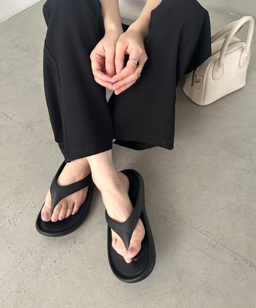 MYMOOD.(マイムード)の「軽量EVAトングサンダル(サンダル・レディース・ブラック/ピンク/ホワイト・24.5cm/23.5cm)」の16枚目の写真