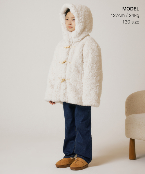 MUSINSA STANDARD KIDS（ムシンサスタンダードキッズ）の「フェイクシアリングショートダッフルパディングパーカー[クリーム]（ブルゾン・レディース・その他・100/110/120/130/140/150）」の2枚目の写真