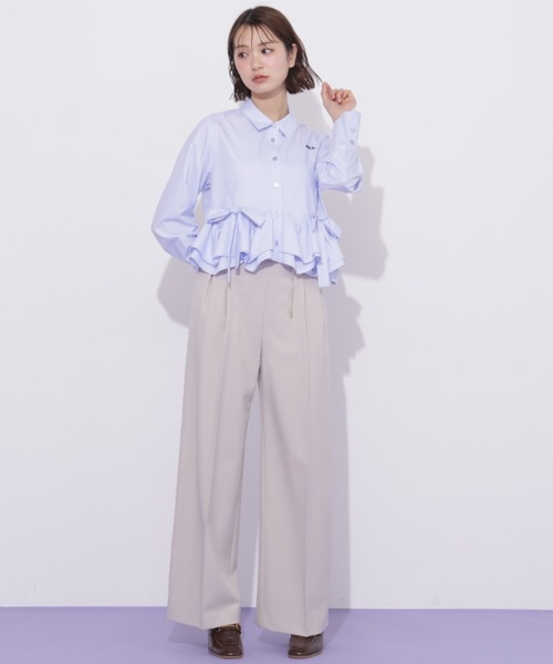 JILL by JILL STUART（ジルバイジルスチュアート）の「チェーンベルトタックワイドパンツ（その他パンツ・レディース・ピンク/ブルー/グレー/ベージュ・SMALL/MEDIUM）」の4枚目の写真