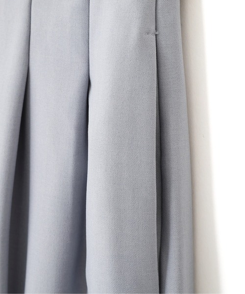 JILL by JILL STUART（ジルバイジルスチュアート）の「チェーンベルトタックワイドパンツ（その他パンツ・レディース・ピンク/ブルー/グレー/ベージュ・SMALL/MEDIUM）」の17枚目の写真