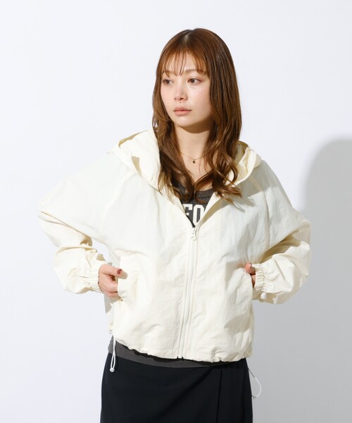 Rouge vif la cle（ルージュヴィフラクレ）の「【La Hutte / ラ ユット】ナイロンブルゾン / フーディーブルゾン / ZIPマウンテンパーカー（マウンテンパーカー・レディース・ホワイト・フリー）」の9枚目の写真