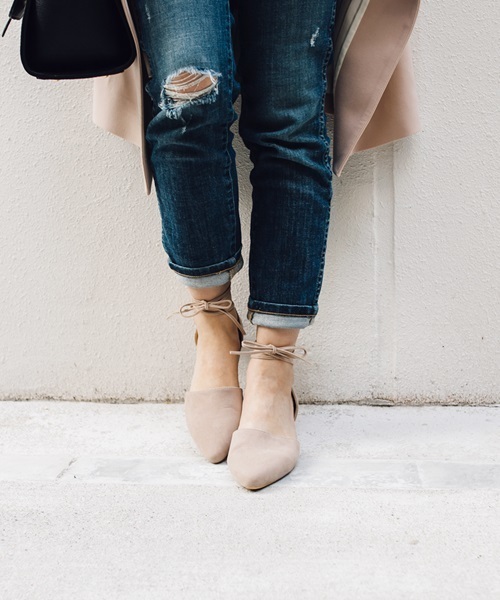 Khaju（カージュ）の「Khaju: アンクルレースアップパンプス□（パンプス・レディース・グレイッシュベージュ/ブラック/レンガ・36/37/38）」の3枚目の写真