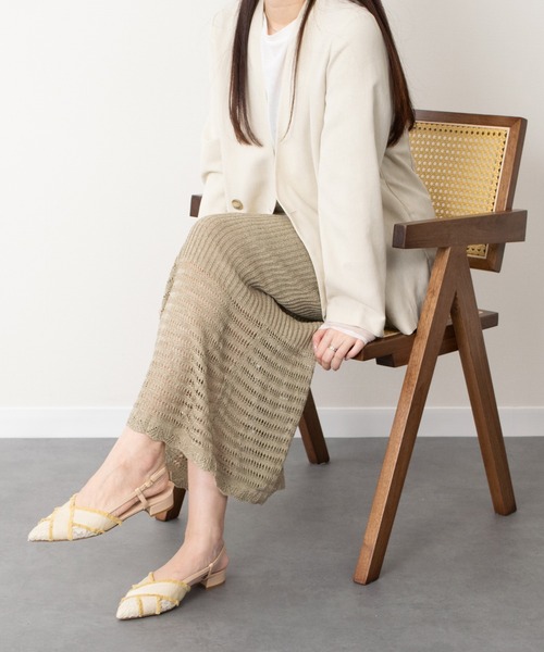 inter-chaussures（インターショシュール）の「【INTER-CHAUSSURES】ポインテッドトウローヒールバックバンド(I61301)（パンプス・レディース・ベージュ系その他/ブラック系その他・38/37/36/35/39）」の7枚目の写真