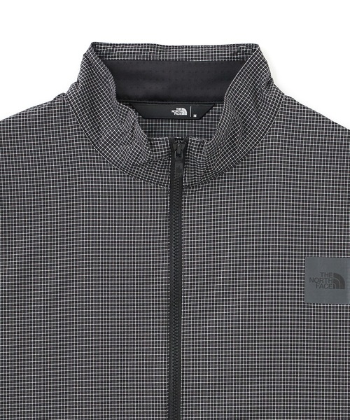 THE NORTH FACE(ザノースフェイス)の「THE NORTH FACE ENRIDE WIND VEST NP22562(ベスト・メンズ・ブラック・M)」の3枚目の写真