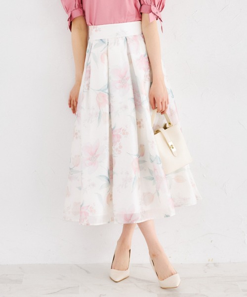 tocco closet（トッコ　クローゼット）の「シアーフラワープリントタックフレアスカート（スカート・レディース・ピンク/ブルー・M）」の2枚目の写真