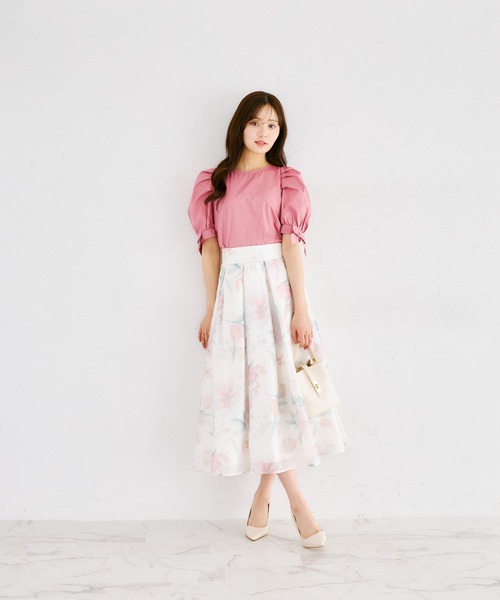 tocco closet（トッコ　クローゼット）の「シアーフラワープリントタックフレアスカート（スカート・レディース・ピンク/ブルー・M）」の5枚目の写真