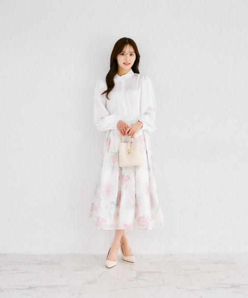 tocco closet（トッコ　クローゼット）の「シアーフラワープリントタックフレアスカート（スカート・レディース・ピンク/ブルー・M）」の3枚目の写真