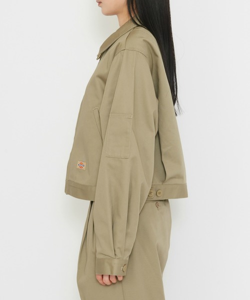 Dickies（ディッキーズ）の「Dickies/ディッキーズ レディース TCツイル アイゼンハワーショートジャケット（その他アウター・レディース・ダークブラウン/ベージュ/ダークグリーン/ブラック・SMALL/MEDIUM）」の8枚目の写真