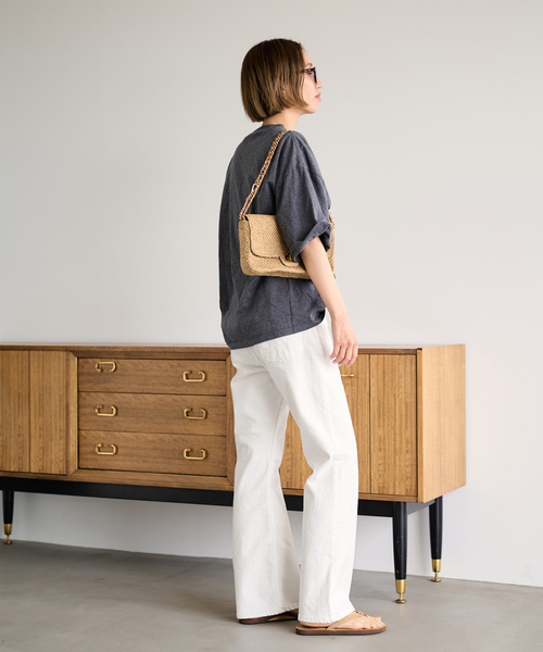 FRAMeWORK（フレームワーク）の「ルーズフレアデニムパンツ（デニムパンツ・レディース・ブラック/ホワイト/ブルー系その他・36/38/40）」の11枚目の写真