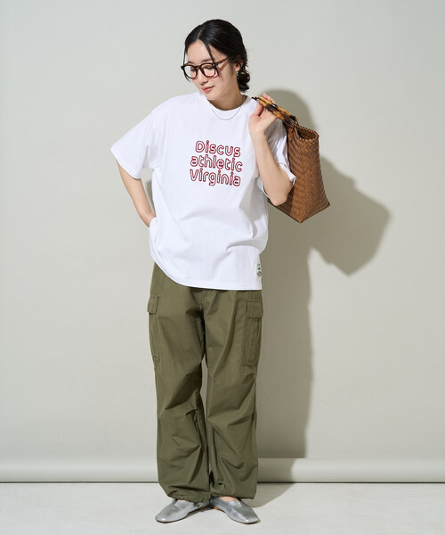 FREAK'S STORE（フリークスストア）の「限定展開 DISCUS ATHLETIC × FREAK'S STORE/ディスカスアスレチック 別注 ロゴ 半袖 Tシャツ（Tシャツ/カットソー・レディース・ブラック/オフホワイト/ネイビー/ブラウン・ﾌﾘ-）」の12枚目の写真