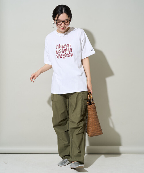 FREAK'S STORE（フリークスストア）の「限定展開 DISCUS ATHLETIC × FREAK'S STORE/ディスカスアスレチック 別注 ロゴ 半袖 Tシャツ（Tシャツ/カットソー・レディース・ブラック/オフホワイト/ネイビー/ブラウン・ﾌﾘ-）」の13枚目の写真