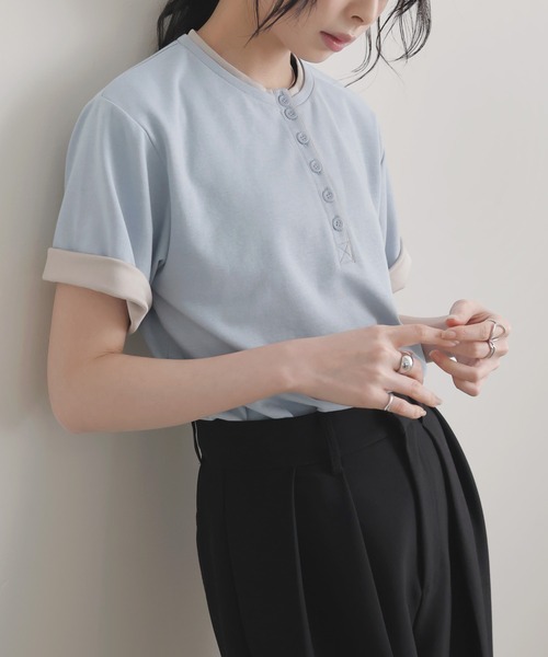 LIAN(リアン)の「バイカラーヘンリーネックTシャツ(Tシャツ/カットソー・レディース・ブラック/グレー/オフホワイト/ブルー・FREE)」の4枚目の写真