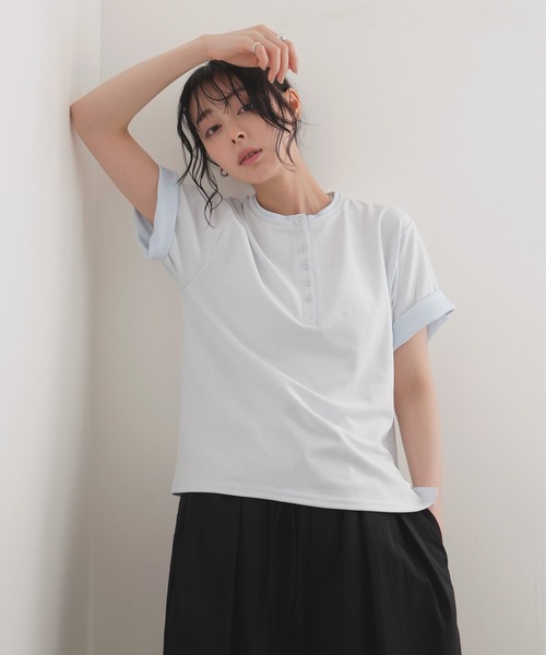LIAN(リアン)の「バイカラーヘンリーネックTシャツ(Tシャツ/カットソー・レディース・ブラック/グレー/オフホワイト/ブルー・FREE)」の5枚目の写真