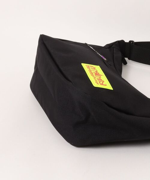 Manhattan Portage（マンハッタンポーテージ）の「Duet Shoulder Bag / TOY STORY（ショルダーバッグ・レディース・ブラック・SMALL）」の16枚目の写真