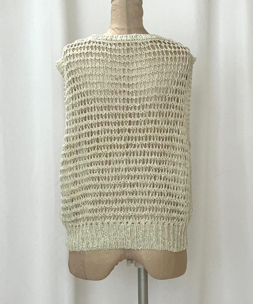 Q（キュー）の「透かし編みニットタンク（タンクトップ・レディース・アイボリー/ブラック・MEDIUM）」の5枚目の写真