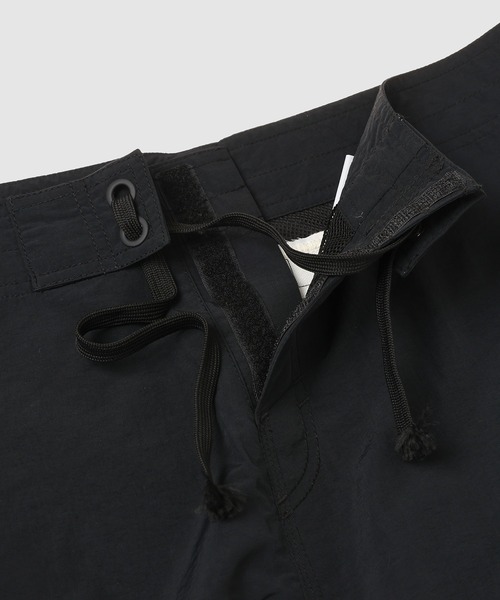 ERL（イーアールエル）の「UNISEX LONG SWIM SHORTS WOVEN（その他パンツ・メンズ・ブラック・S/M）」の8枚目の写真