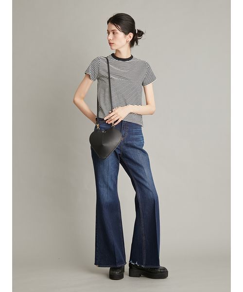 Mila Owen（ミラオーウェン）の「【MILA PANTS】フレアデニムパンツ（デニムパンツ・レディース・ライトブルー/ブルー/ホワイト・1/0/00）」の15枚目の写真