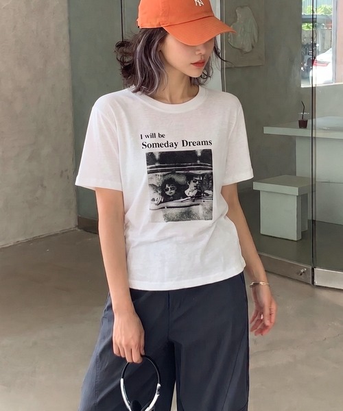 SpRay(スプレイ)の「転写プリントTシャツ(Tシャツ/カットソー・レディース・ホワイト/オートミール/チャコールグレー・FREE)」の4枚目の写真