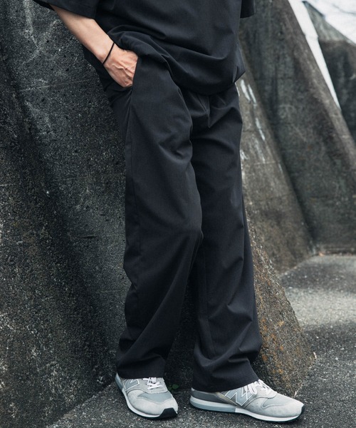 ITEMS URBANRESEARCH(アイテムズ アーバンリサーチ)の「『接触冷感/速乾/イージーケア』WINDY MESH ジップポケットパンツ(その他パンツ・メンズ・ブラック/チャコールグレー/ネイビー・MEDIUM/LARGE/X-LARGE)」の9枚目の写真