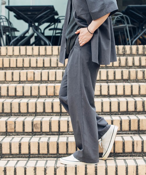ITEMS URBANRESEARCH(アイテムズ アーバンリサーチ)の「『接触冷感/速乾/イージーケア』WINDY MESH ジップポケットパンツ(その他パンツ・メンズ・ブラック/チャコールグレー/ネイビー・MEDIUM/LARGE/X-LARGE)」の15枚目の写真