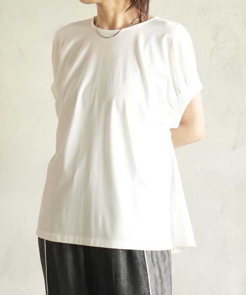 BITTOKO（ビットコ）の「ゴムフレンチスリーブプルオーバー（Tシャツ/カットソー・レディース・ホワイト/ブラウン/ブラック/ブルー・FREE）」の2枚目の写真