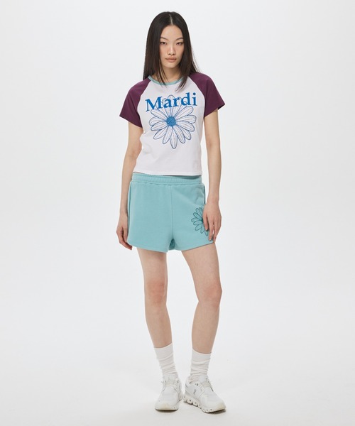 Mardi Mercredi(マルディメクルディ)の「SLIM TSHIRT RAGLAN FLOWERMARDI / スリム Tシャツ ラグラン フラワーマルディ(Tシャツ/カットソー・レディース・ホワイト×ブルー/ホワイト×ピンク/ホワイト×パープル・FREE)」の6枚目の写真