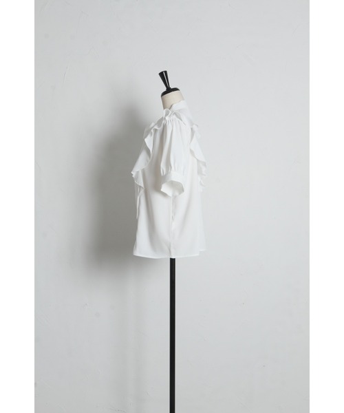 tocco closet（トッコ　クローゼット）の「【ZOZO限定】ラッフルフリル半袖ボウタイブラウス（シャツ/ブラウス・レディース・オフホワイト/グレー/ミント/ネイビー・M）」の17枚目の写真