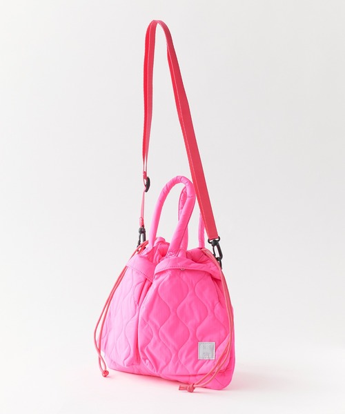 MIS（エムアイエス）の「MIS / エムアイエス GENERAL LABEL MILITARY QUILTED HELMET BAG ミリタリー キルティング ショルダーバッグ 2026年春夏（ショルダーバッグ・レディース・ブラック/ベージュ/グリーン/ブルー/イエロー/ピンク・FREE）」の12枚目の写真