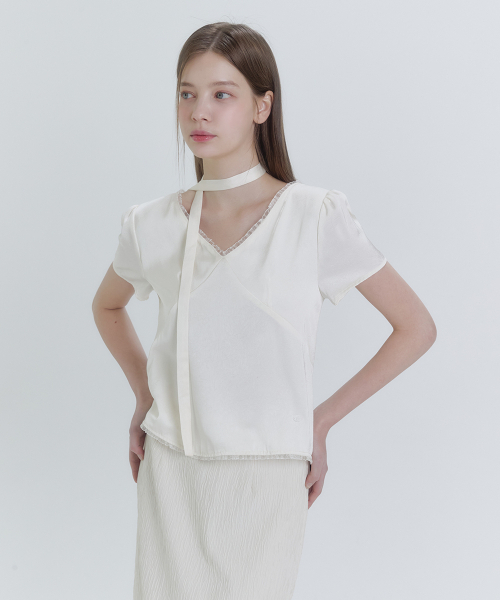 MICANE(ミケーネ)の「アンジェルスリンクルタイブラウス(シャツ/ブラウス・レディース・Cream/ブラック・SMALL/MEDIUM/LARGE/X-LARGE)」の3枚目の写真